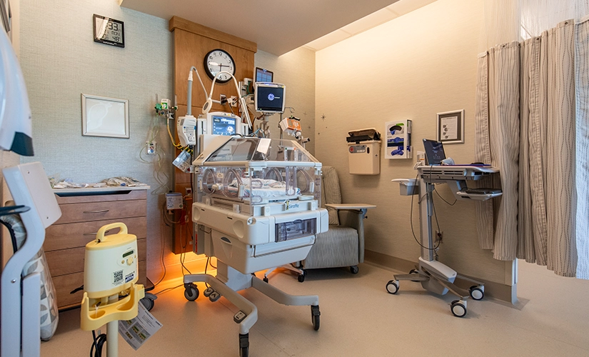 Level II NICU at Aurora Medical Center – Kenosha hospital birthing center
